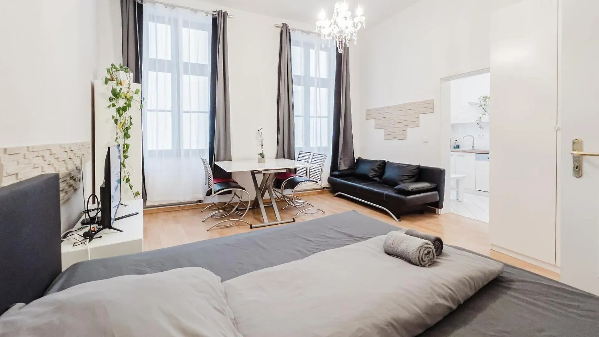Wohnung In Der City - Zwischen Stadion, Arena, Zoo Lipsia