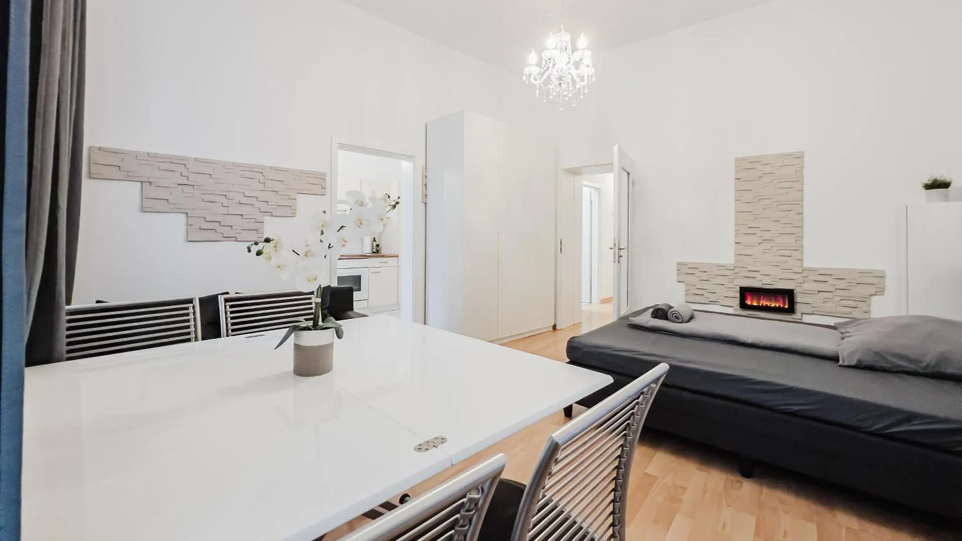 Wohnung In Der City - Zwischen Stadion, Arena, Zoo Lipsia Germania
