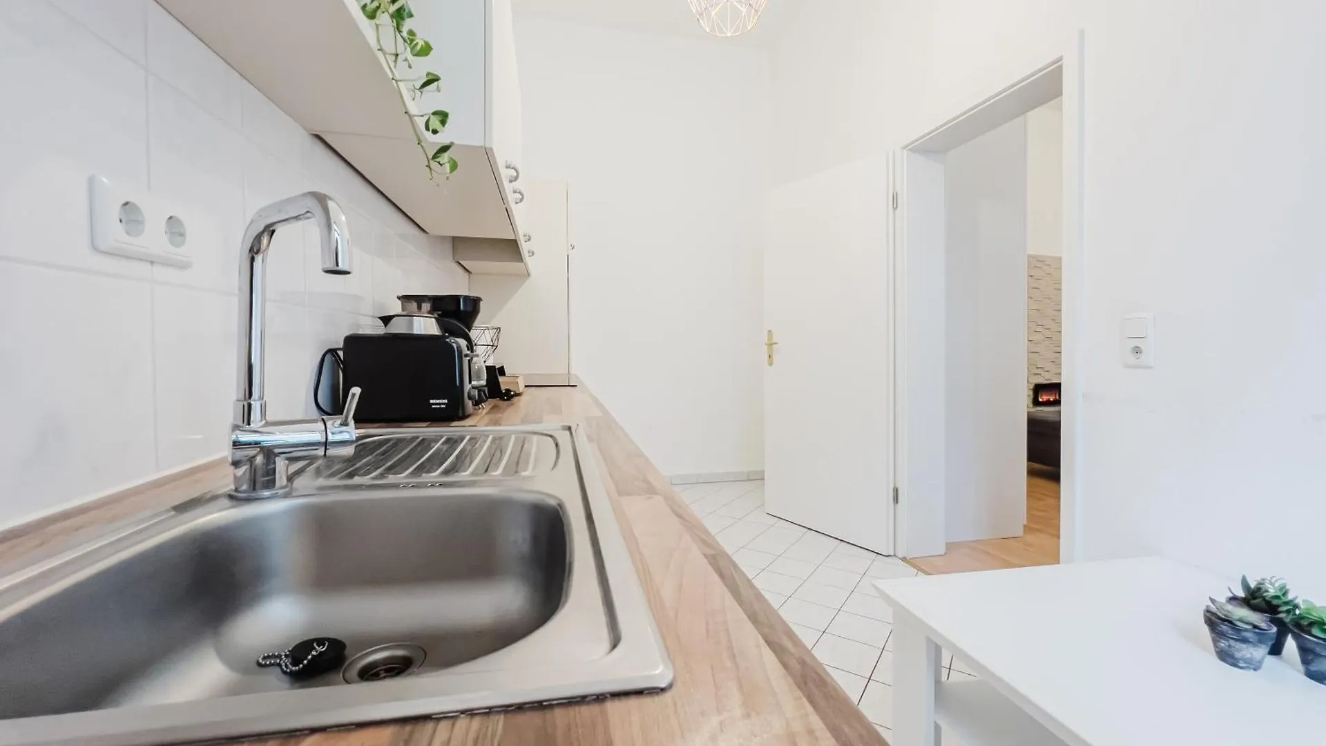 Wohnung In Der City - Zwischen Stadion, Arena, Zoo Lipsia 0*,  Germania